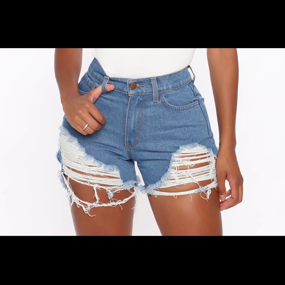 Denim ripped shorts